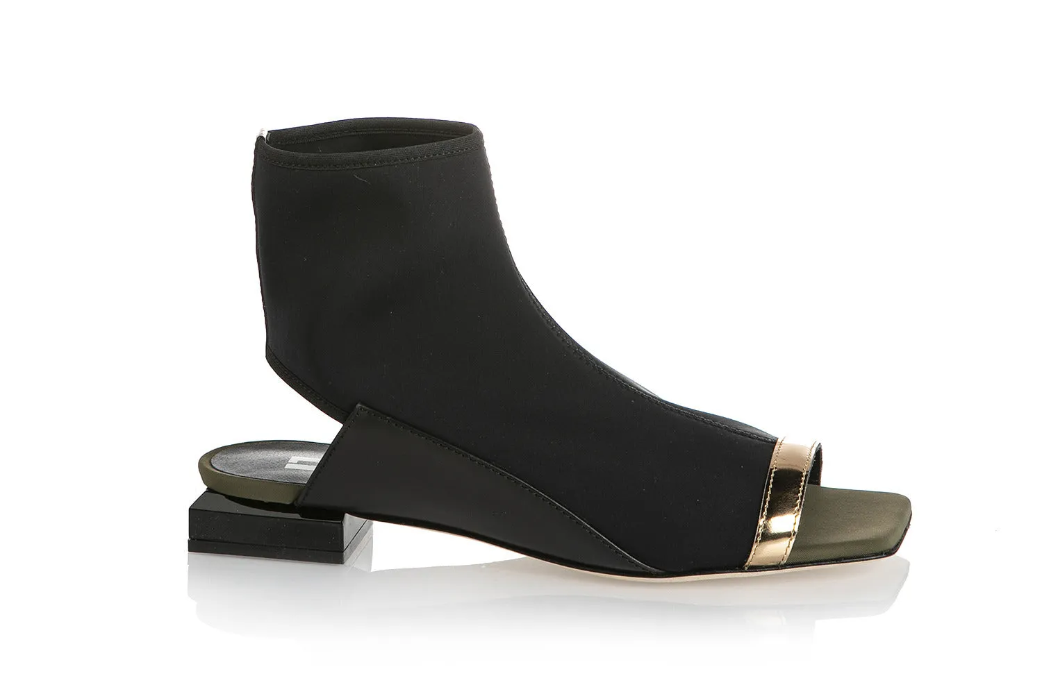 6938 Loriblu Sandals / Black