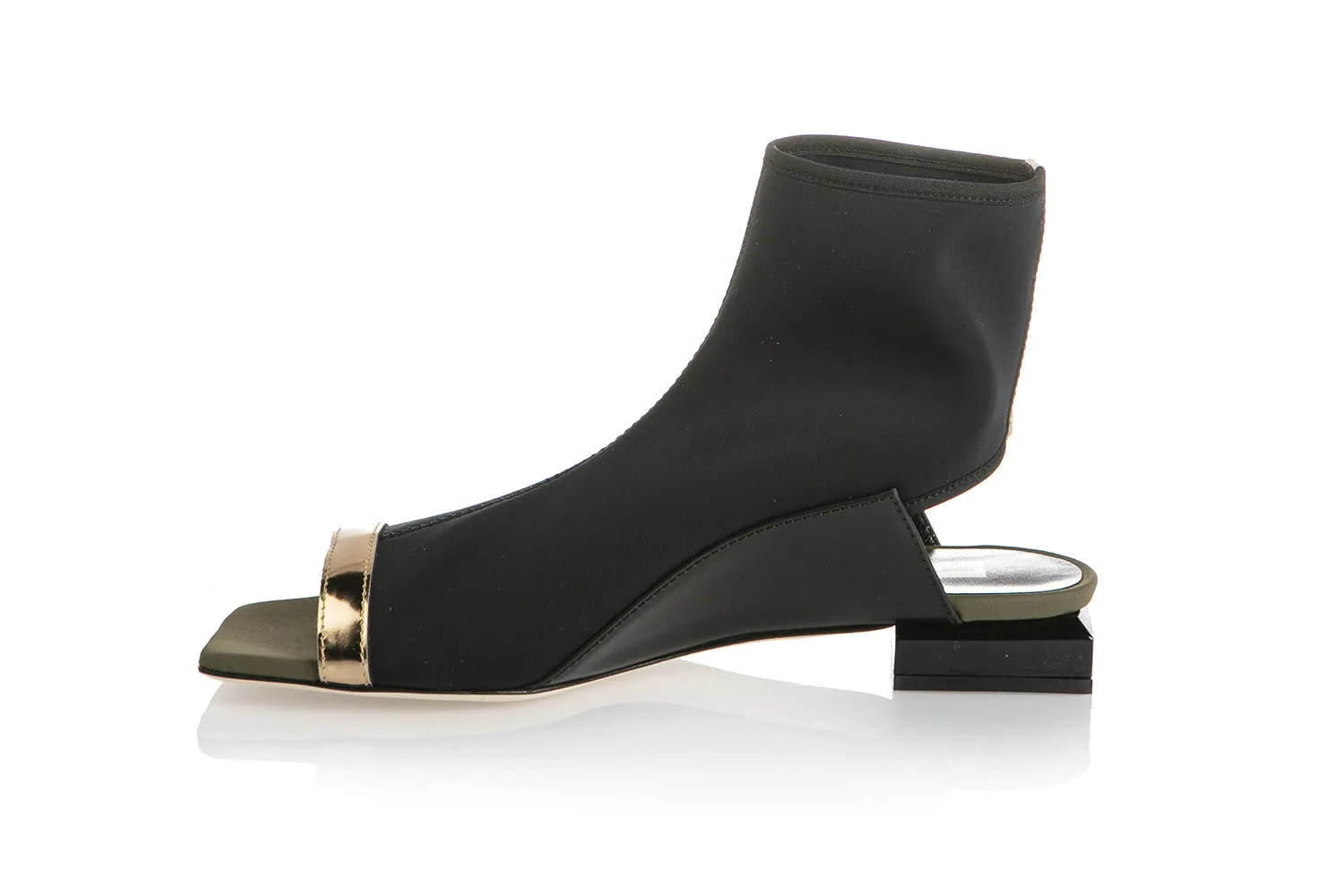 6938 Loriblu Sandals / Black