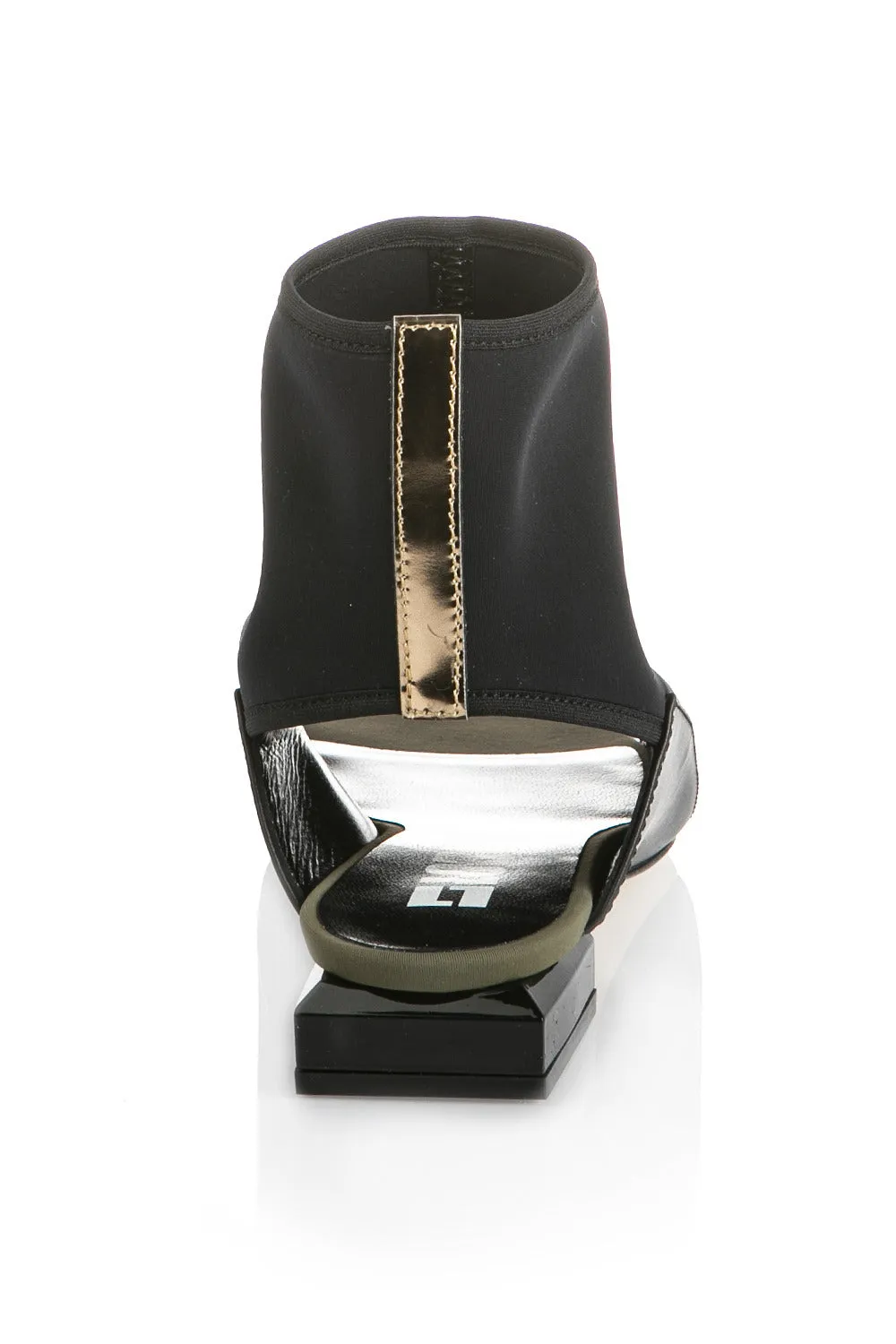 6938 Loriblu Sandals / Black