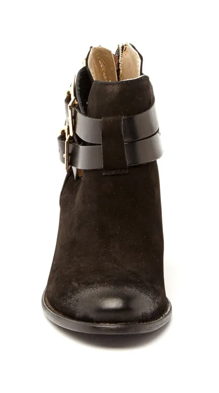 BOOTS ANN TUIL LEWIS