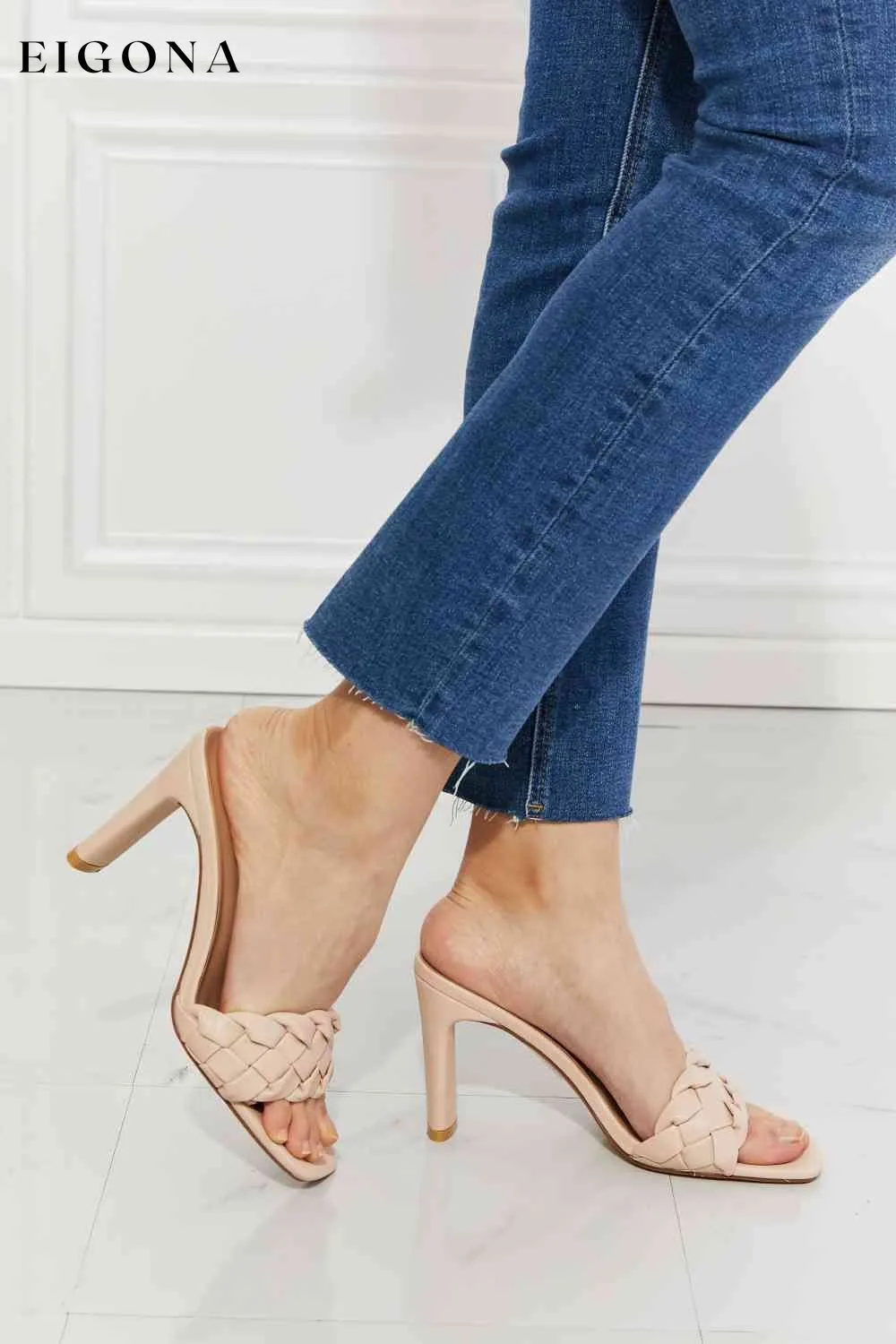 Braided Block Heel Sandals in Beige