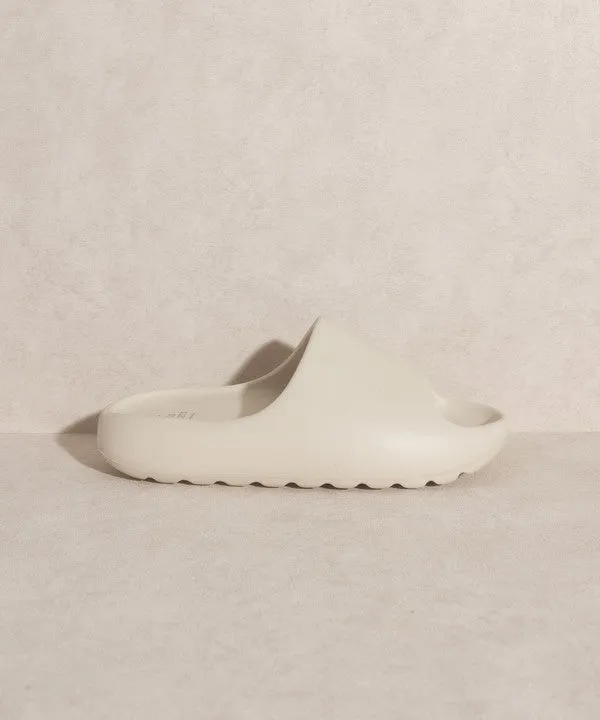 Cloud Light Comfort Slides