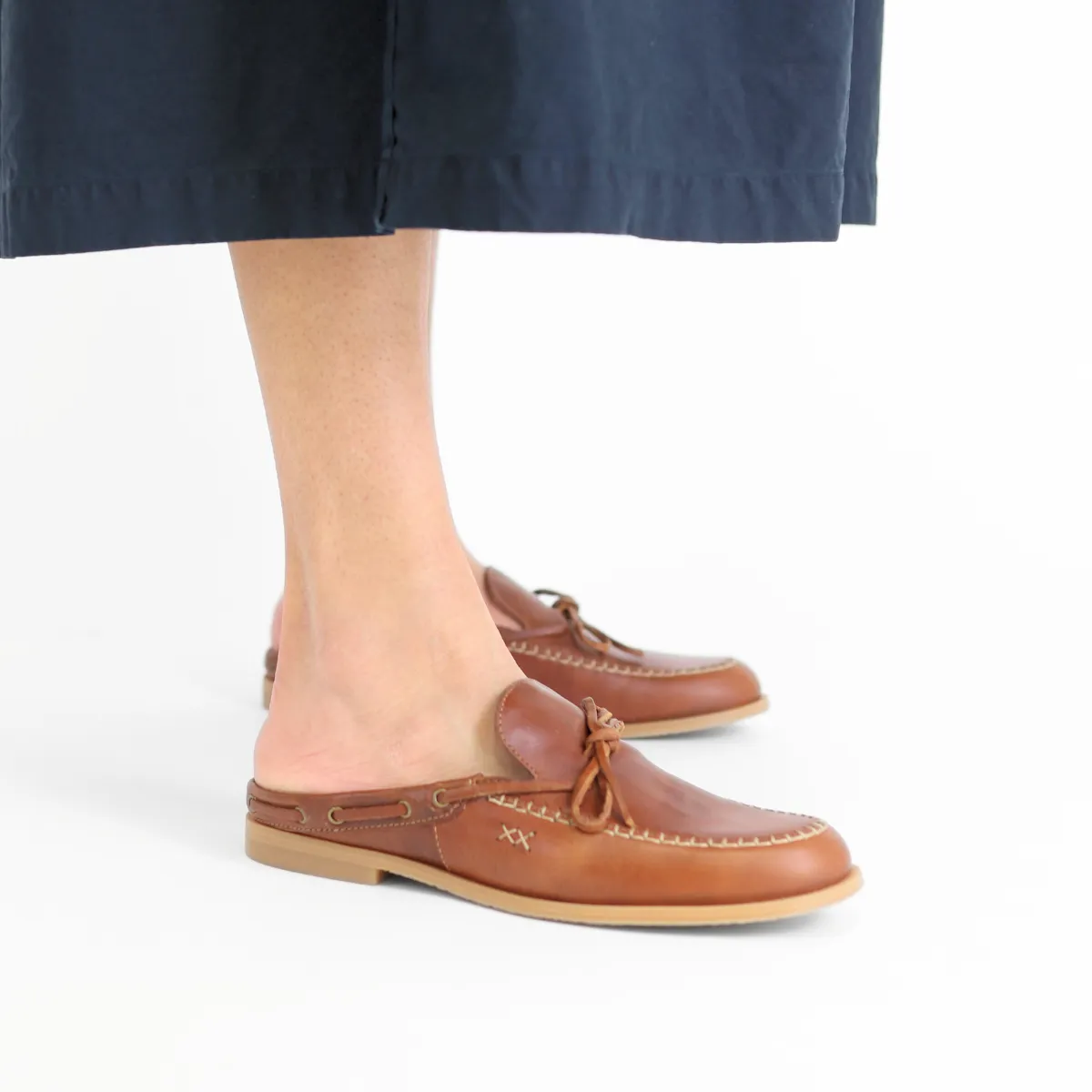 Seas The Day Mule Brown