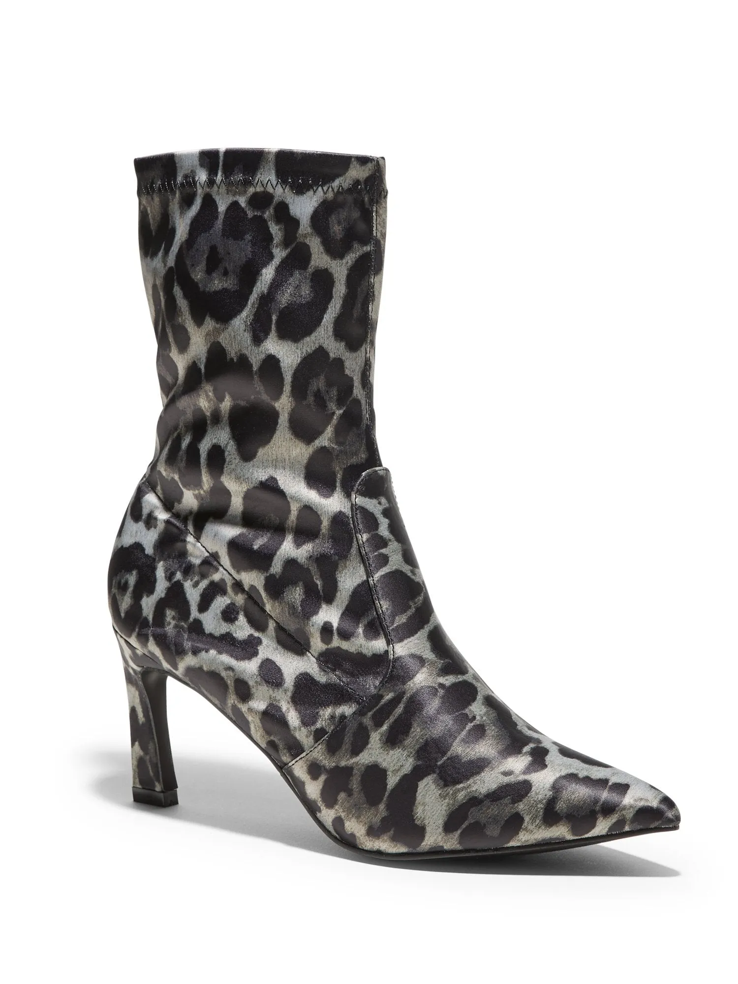Short Scrunch Boot - Leopard-Print