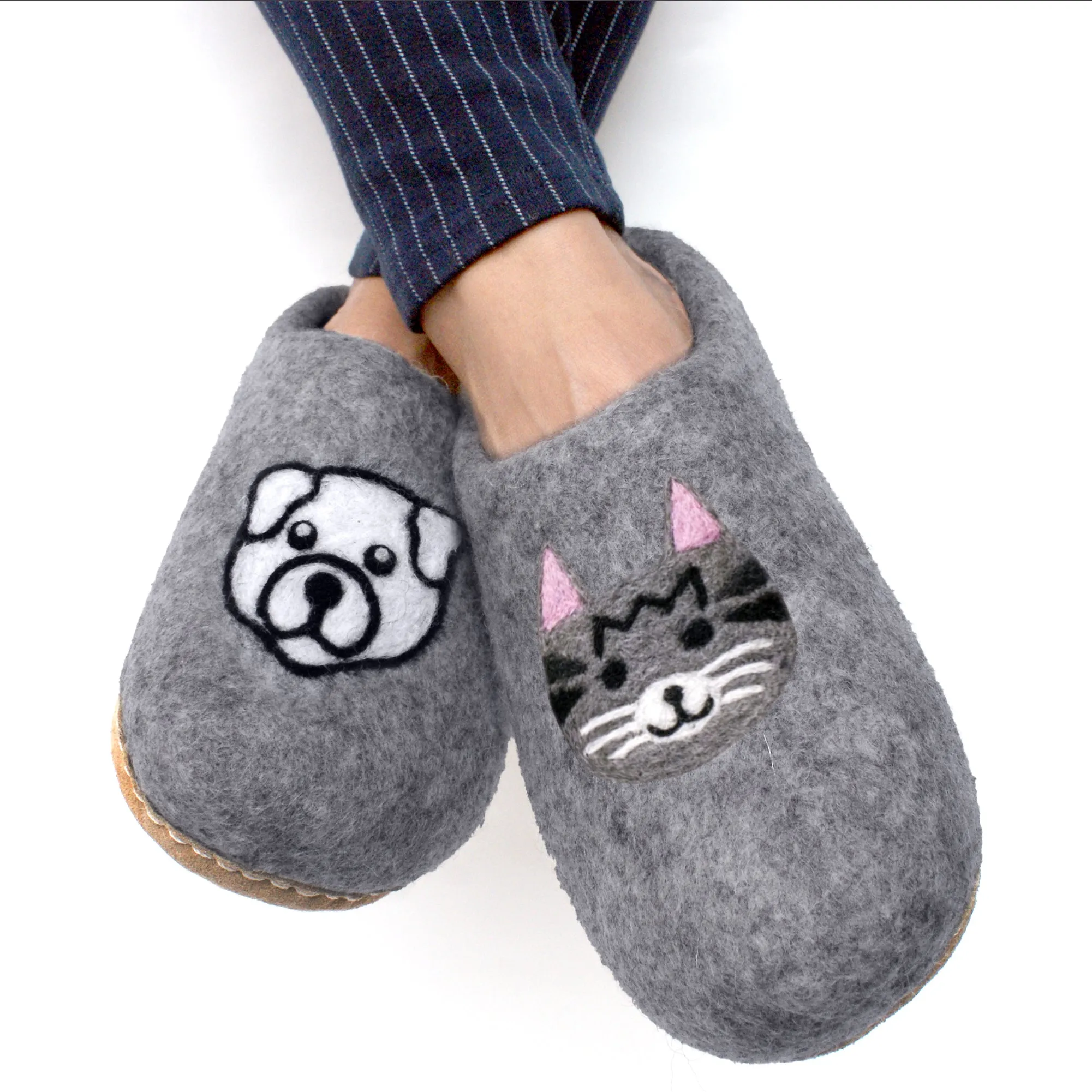Unisex Wool Slippers Cozy Winter Footwear for Men & Women Cat Dog Print